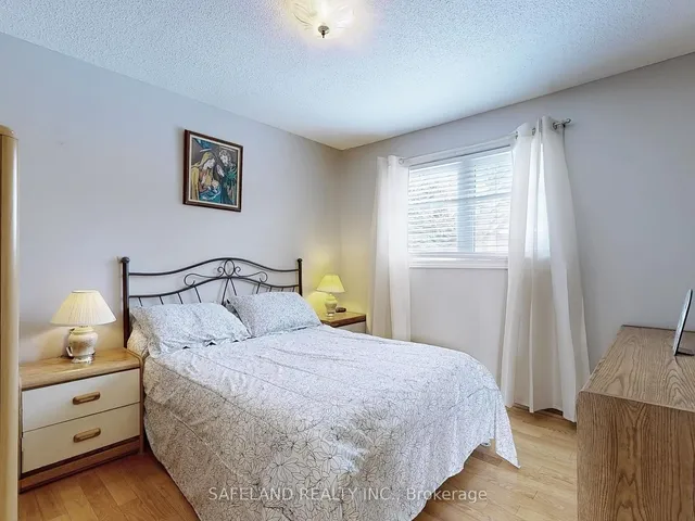 Additional image 29 of 5 Circuit Crt