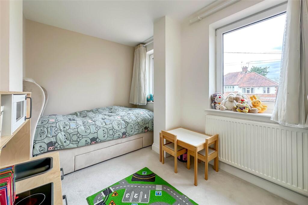 Additional image 8 of Pondfield Crescent, St. Albans, Hertfordshire, AL4