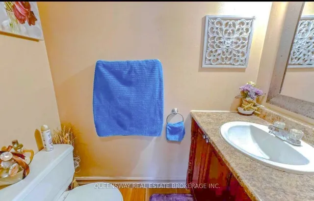 Additional image 10 of 714 The West Mall Unit 903