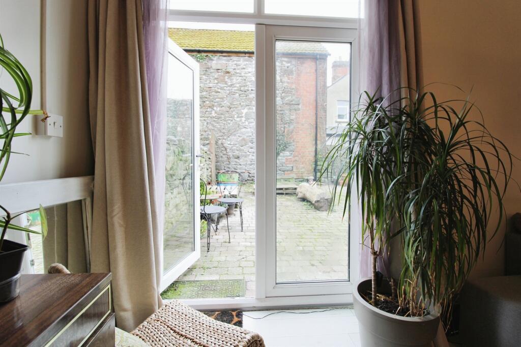 Additional image 15 of Albany Road, Cardiff