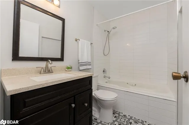 Additional image 31 of 46 Tara Park Cres