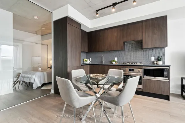 Additional image 15 of 2720 Dundas St Unit 423