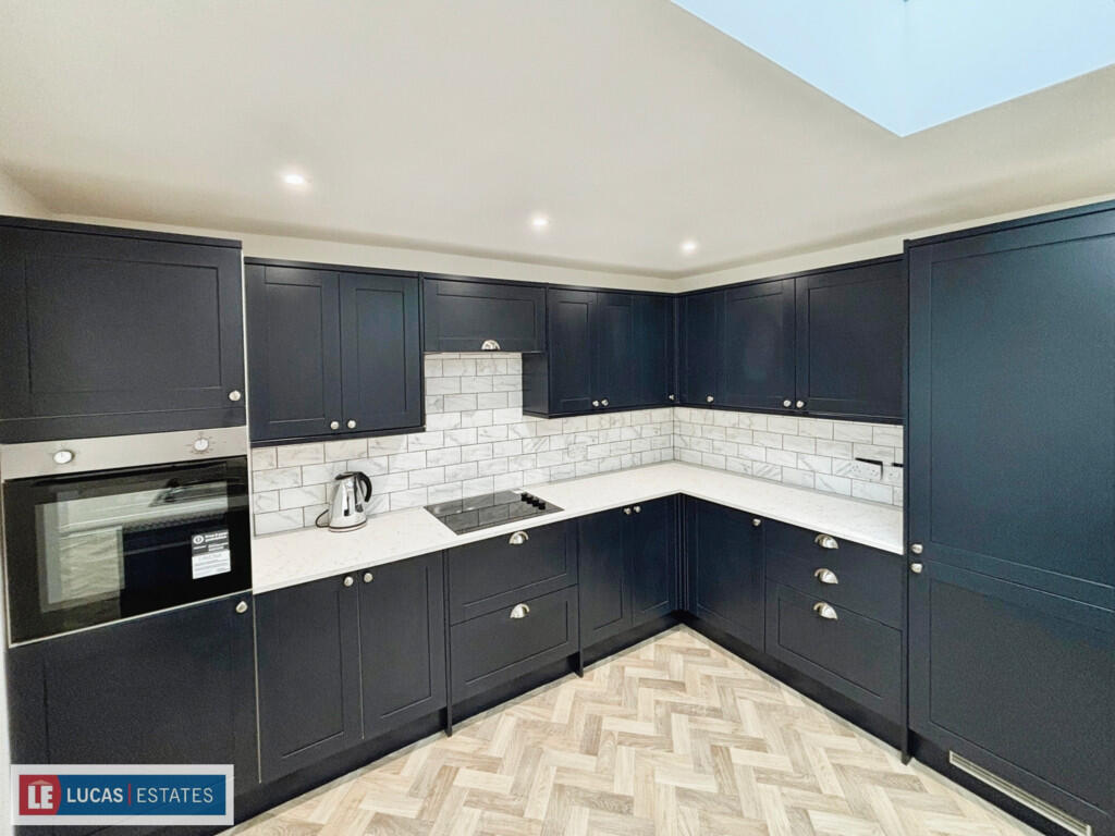 Additional image 23 of High Street, Nelson