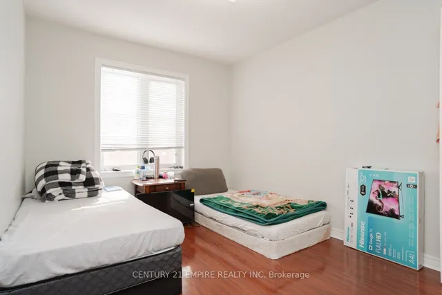 Additional image 30 of 7 Berringer Grve