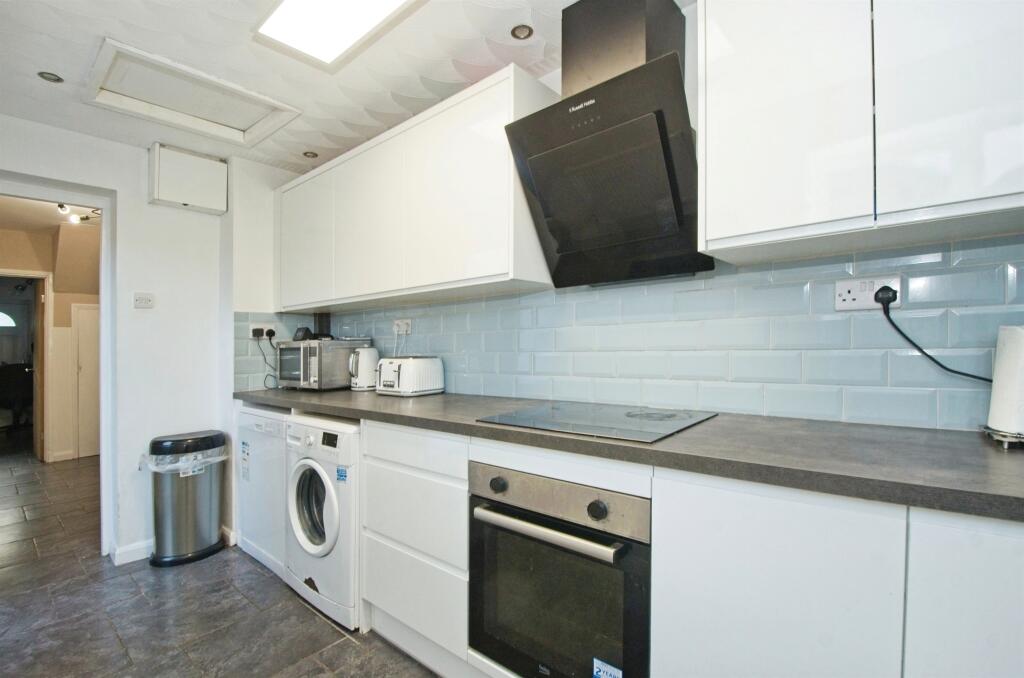 Additional image 11 of Hawthorn Crescent, Pontypridd