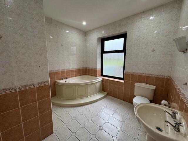 Additional image 9 of Burnley Road, Cliviger, BB10