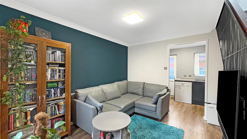 Additional image 11 of Bredy Close, Poole