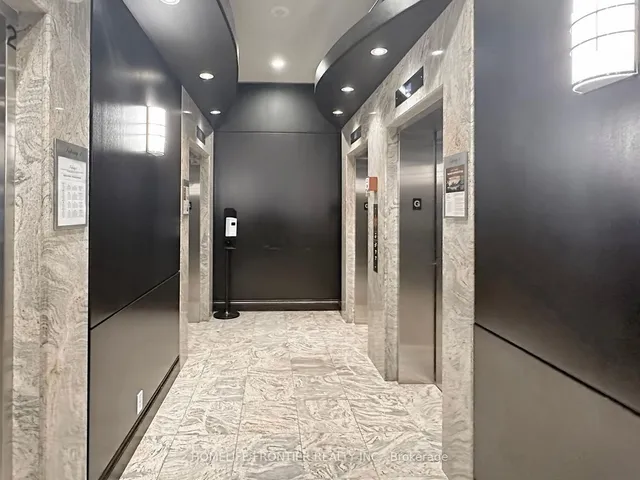 Additional image 6 of 30 Grand Trunk Cres Unit 1812