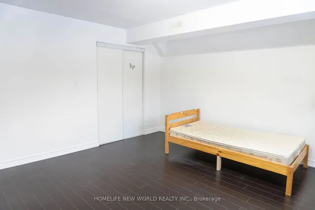 Additional image 34 of 122 Bushmills Sq