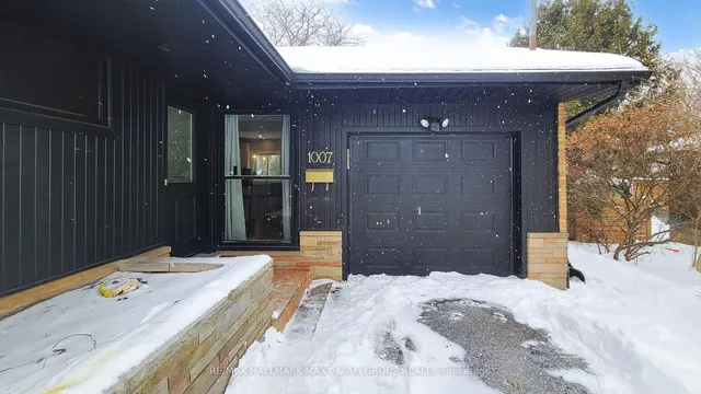 Additional image 3 of 1007 Earl Cres