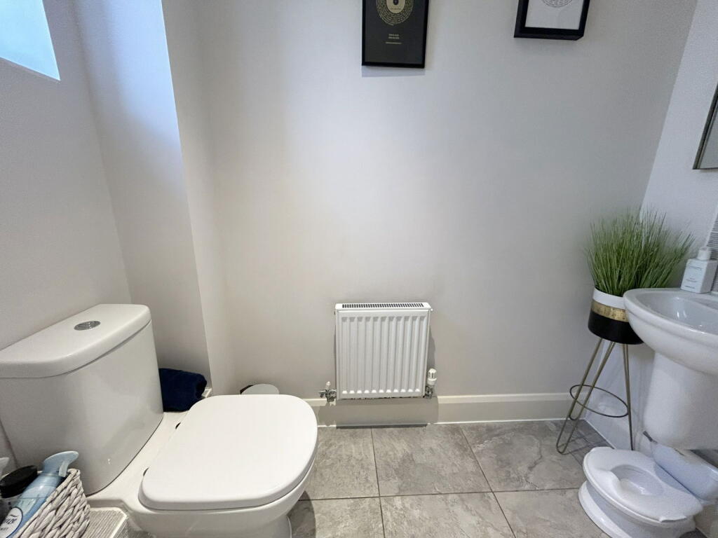 Additional image 5 of Victoria Crescent, Shirley