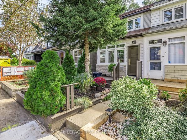 Additional image 2 of 21 Mountalan Ave, Toronto, ON M4J 1H3