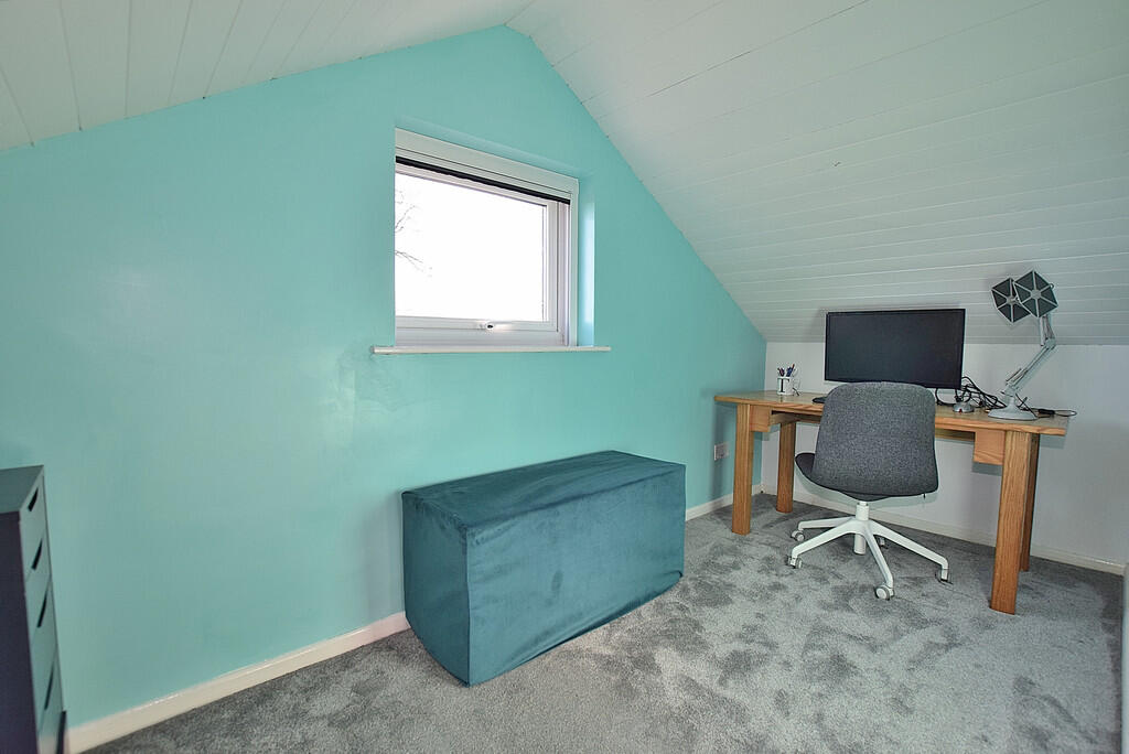 Additional image 13 of Hudswell