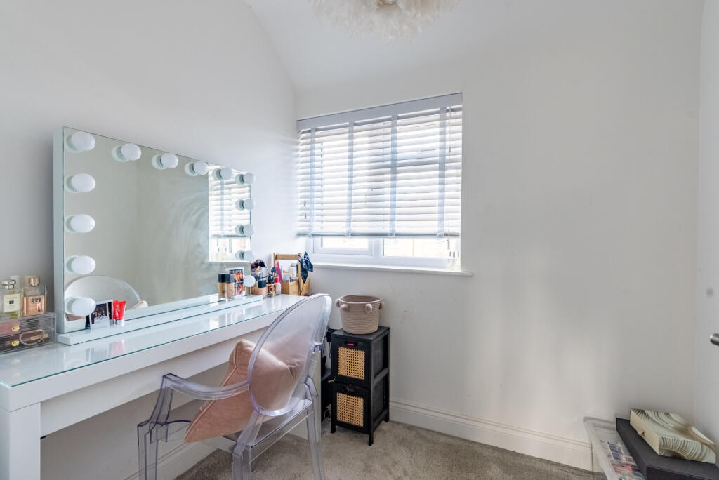 Additional image 15 of Peters Avenue, London Colney, St. Albans, Hertfordshire, AL2