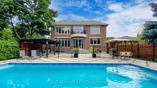 Additional image 40 of 10 Avery Ave