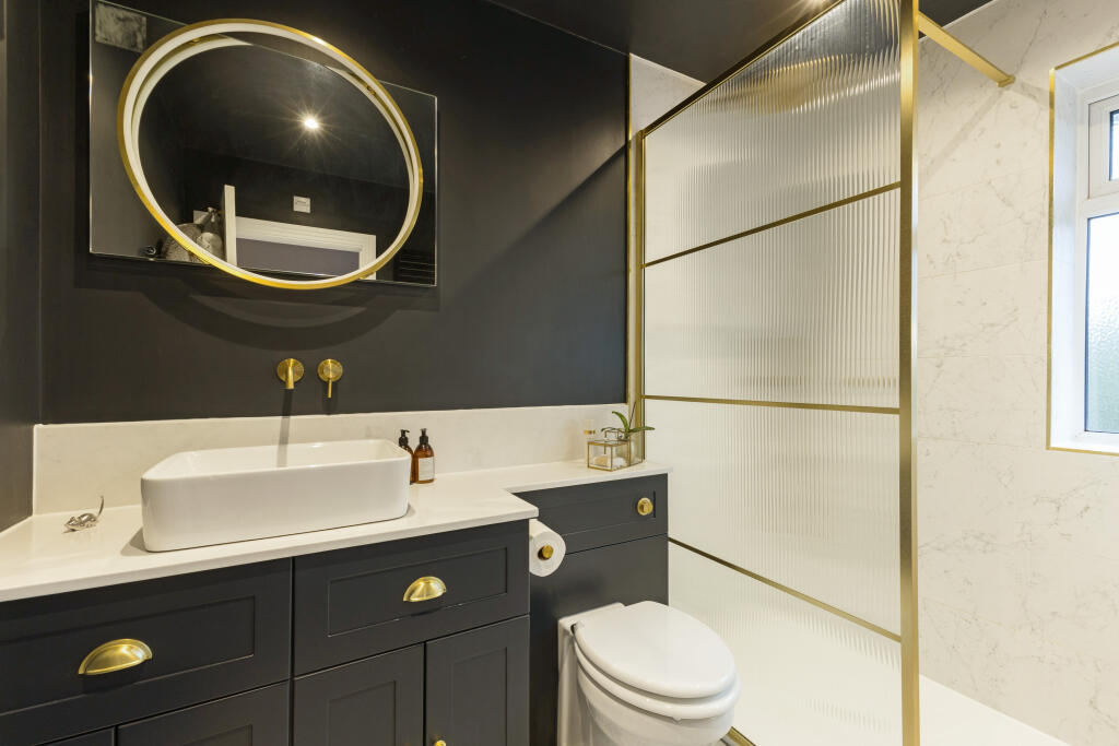 Additional image 11 of Station Road, Welham Green, AL9