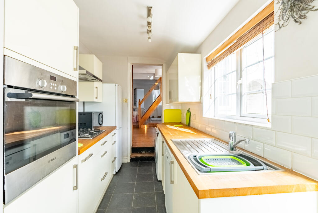 Additional image 6 of Salisbury Road, Harpenden, Hertfordshire, AL5