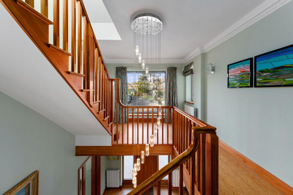 Additional image 31 of Barnfield Wood Close, Beckenham, BR3