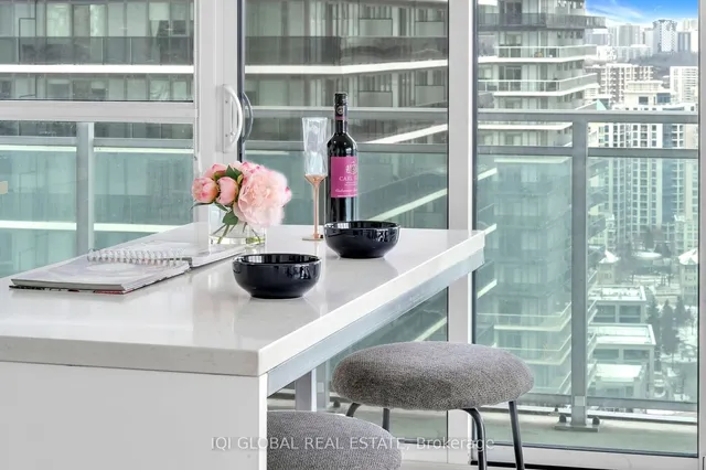 Additional image 21 of 33 Shore Breeze Dr Unit 2509