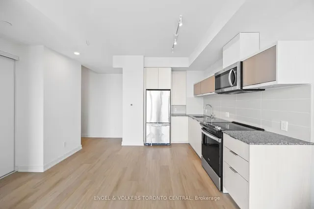 Additional image 12 of 10 Deerlick Crt Unit 2107