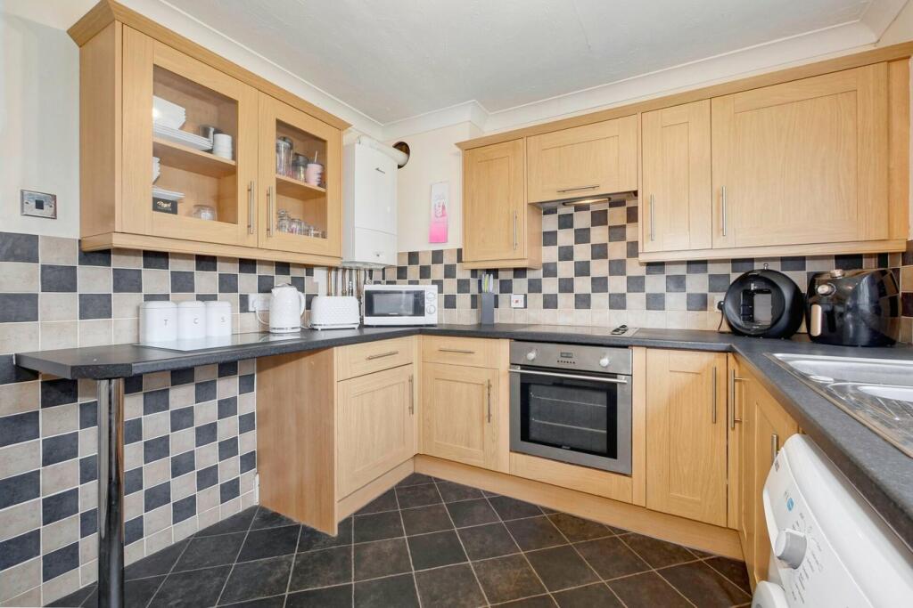 Additional image 13 of Summerfields Avenue, Hailsham, BN27