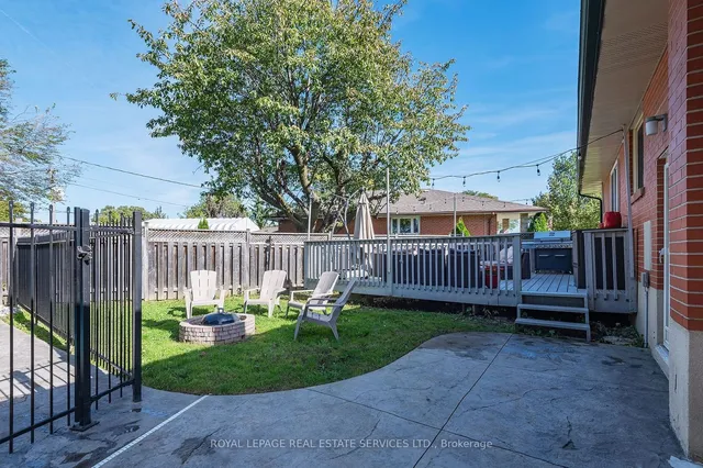 Additional image 32 of 28 Thelmere Pl