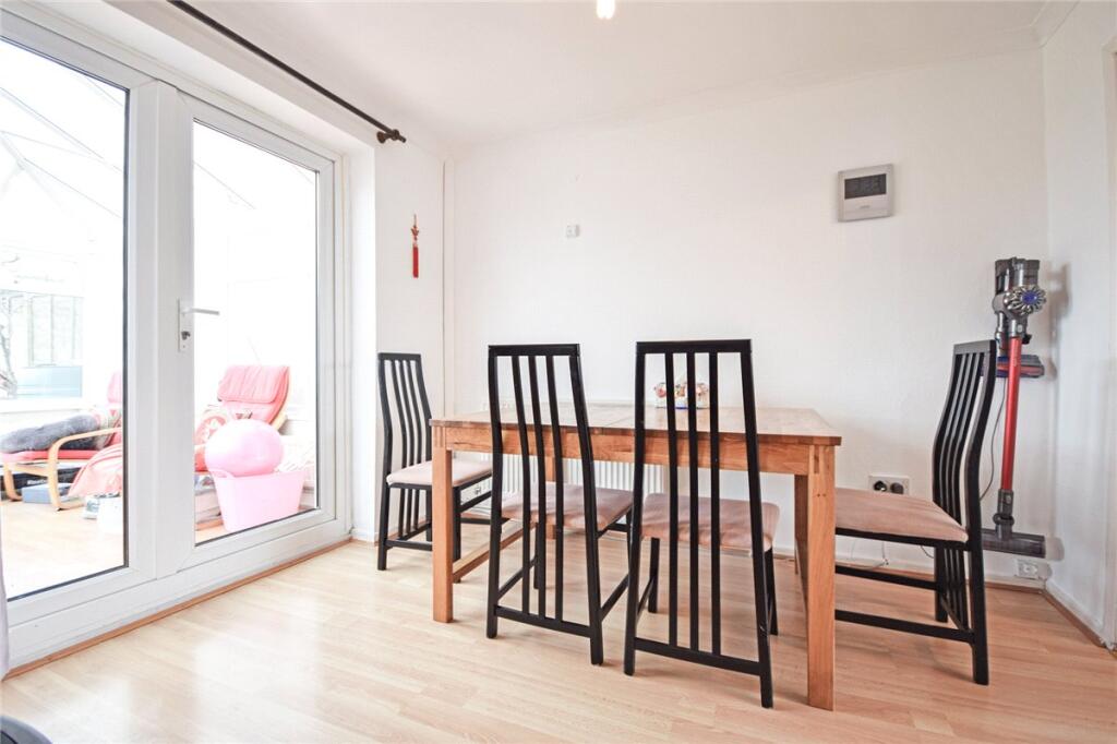 Additional image 4 of Foxs Way, Comberton, Cambridge, CB23