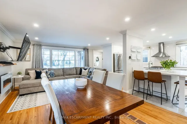 Additional image 5 of 555 Elwood Rd