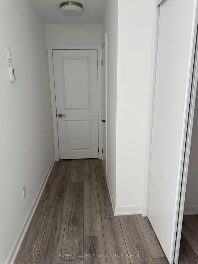 Additional image 8 of 4017 Hickory Dr Unit 16