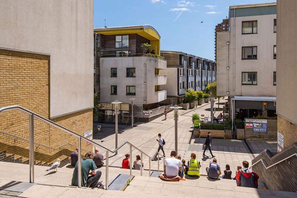 Additional image 18 of Horsted Court - P1660