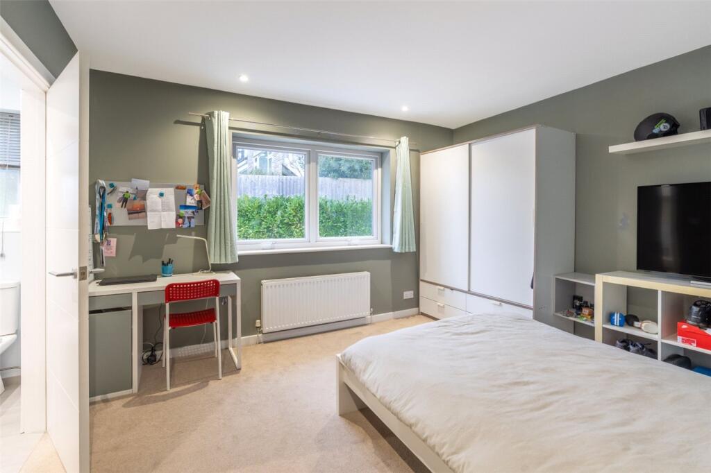 Additional image 13 of Stroud Close, Colehill, Wimborne, Dorset, BH21