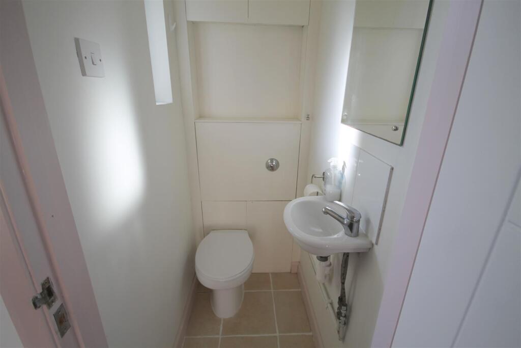 Additional image 9 of Malmains Drive, Frenchay, Bristol