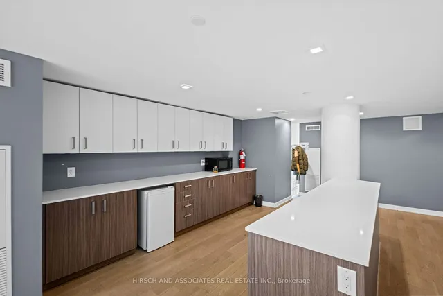 Additional image 32 of 17 Dundonald St Unit 1505