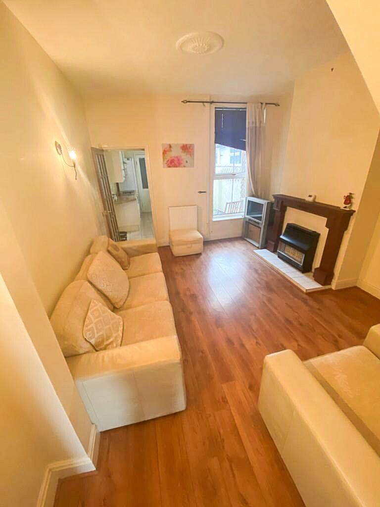 Additional image 4 of Farm Road, Oldbury, West Midlands, B68