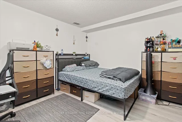 Additional image 31 of 18 Arthurs Cres