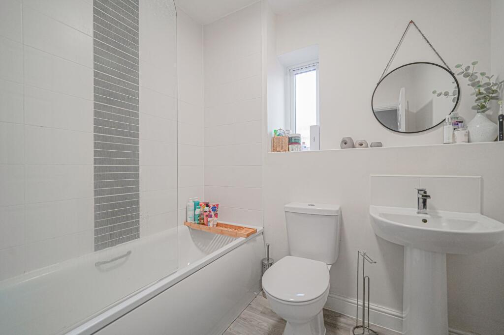 Additional image 8 of Webb Grove, Hockley Heath, B94