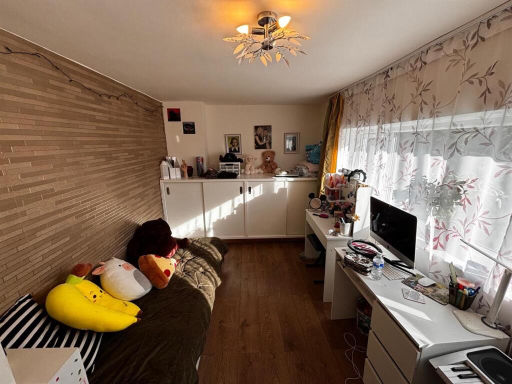 Additional image 14 of Travellers Lane, Hatfield