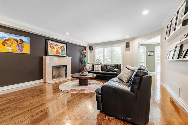 Additional image 16 of 602 Glengrove Ave