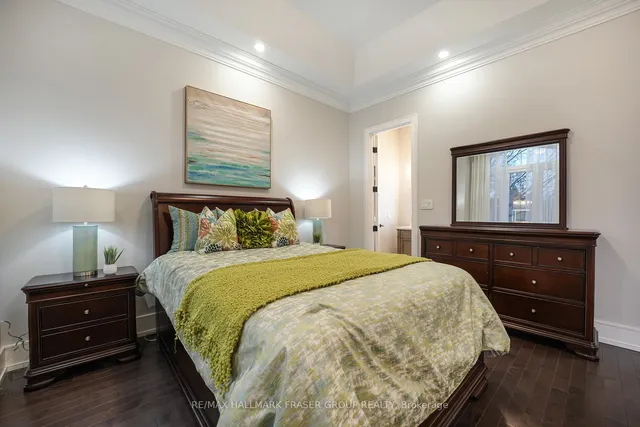 Additional image 29 of 125 Euclid Ave