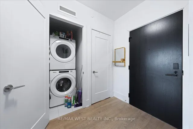 Additional image 9 of 470 Front St Unit 2201