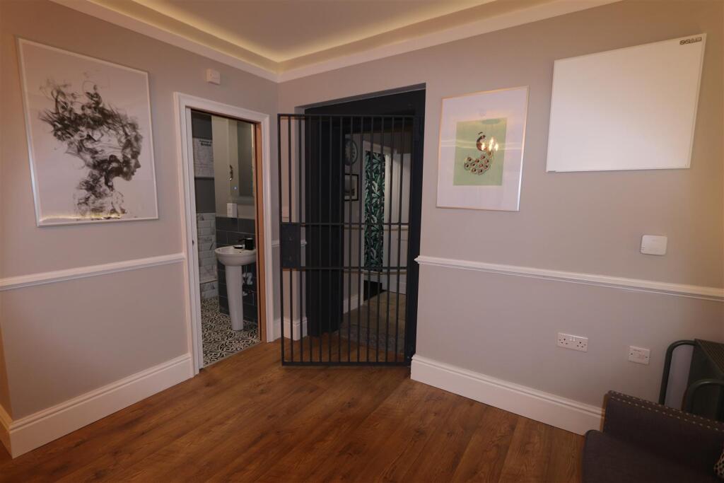 Additional image 8 of Whiteladies Road, Clifton