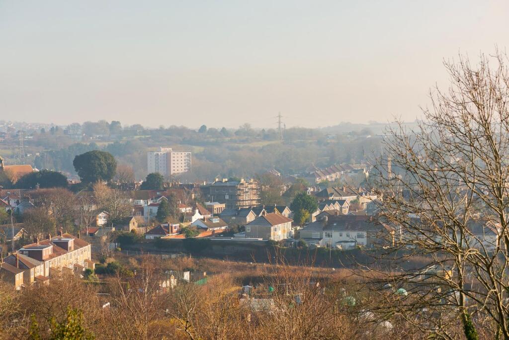 Additional image 31 of Queens Road, Knowle