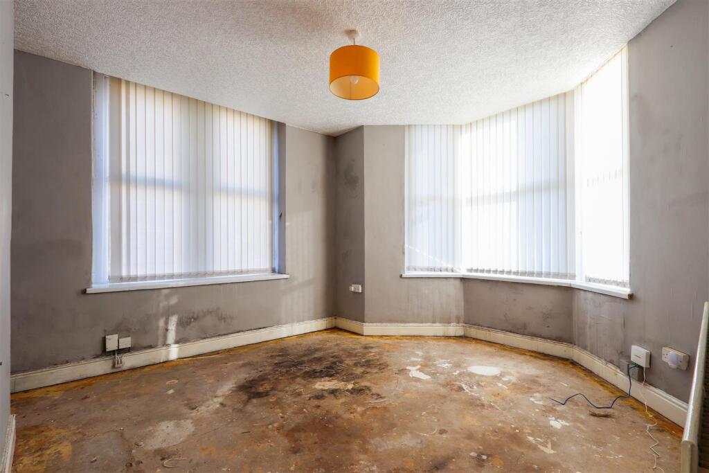 Additional image 10 of Courtenay Road, Barry