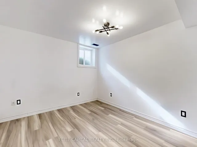 Additional image 25 of 73 Woodvalley Dr