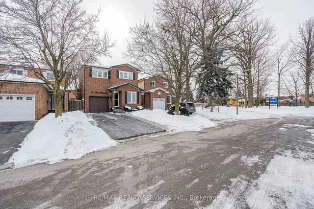 Additional image 34 of 54 Ferri Cres