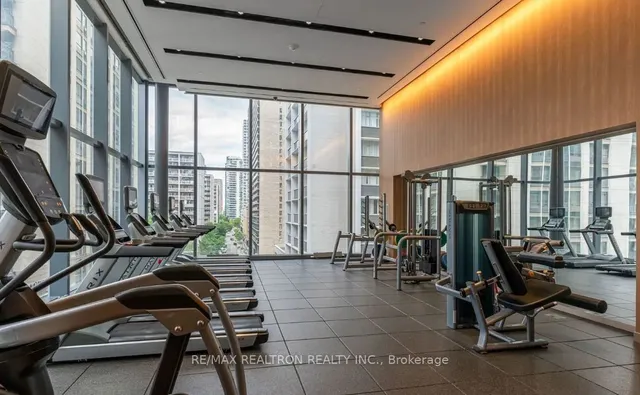 Additional image 21 of 7 Grenville St Unit 1909