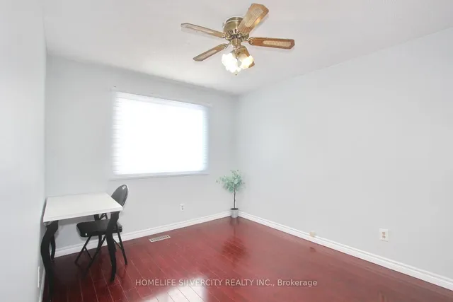 Additional image 27 of 7500 Goreway Dr Unit #37