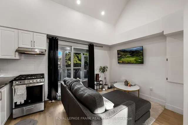 Additional image 10 of 70 Wiltshire Ave