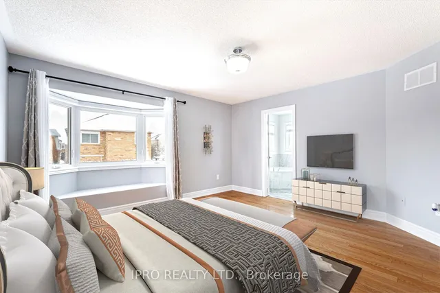 Additional image 16 of 54 Forestgrove Circ