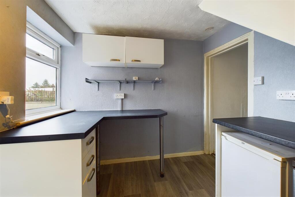 Additional image 11 of UPDATING | GARDEN | BS3